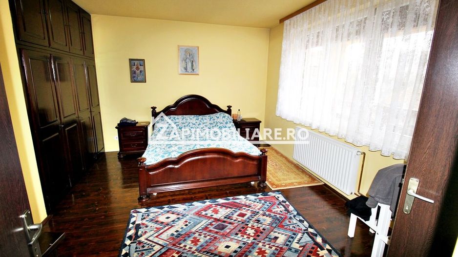 Casa 4 camere+spatiu comercial 420mp.6 bai,720mp teren - Poză 22