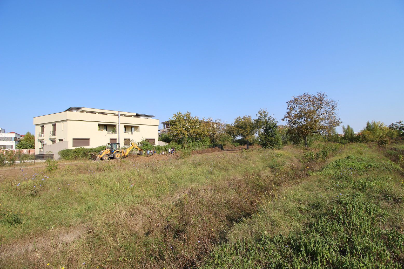 Teren 5963 mp deschidere lac Grivita 42 m cu deschidere la strazi 77 m - Poză 7