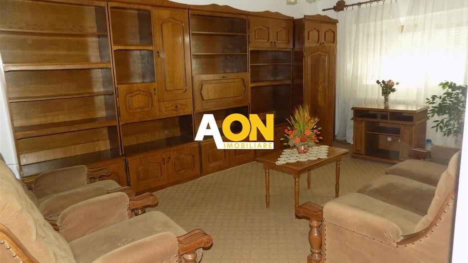 Apartament 3 cameredecomandat sub Stadion - Poză 1