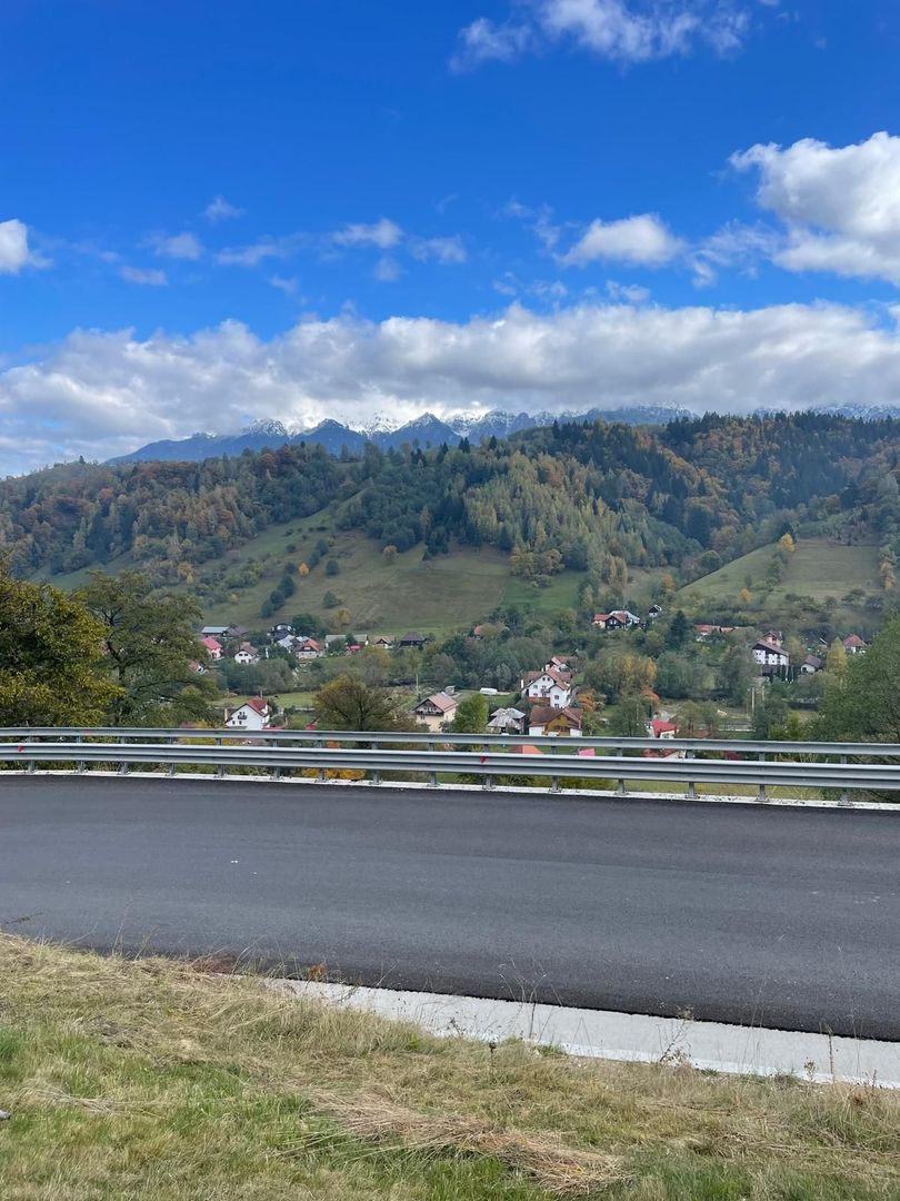 Teren extravilan cu priveliste catre Bucegi – Moieciu de Jos 4.700 mp - Poză 9