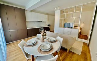 Garsoniera spatioasa LA CHEIE- Incalzire in pard, jaluzele electrice - Poză 1