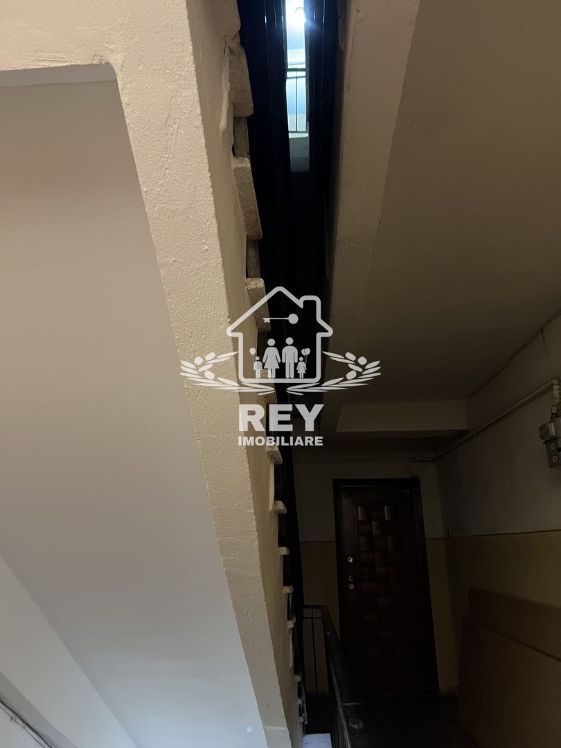 Apartament 4 camere decomandate 4 balcoane etaj 1 Str. Bâlea/Sibiu - Schiță 24