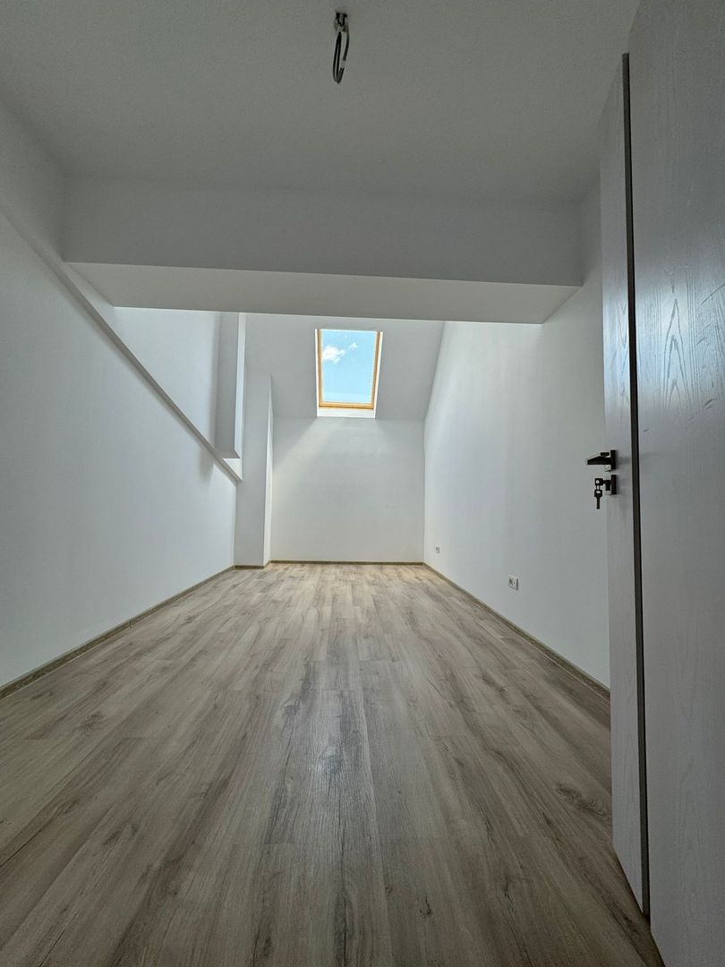 SENZATIONAL! Apartament 4 Camere Decomandate si Terasa  - Berceni - Poză 5