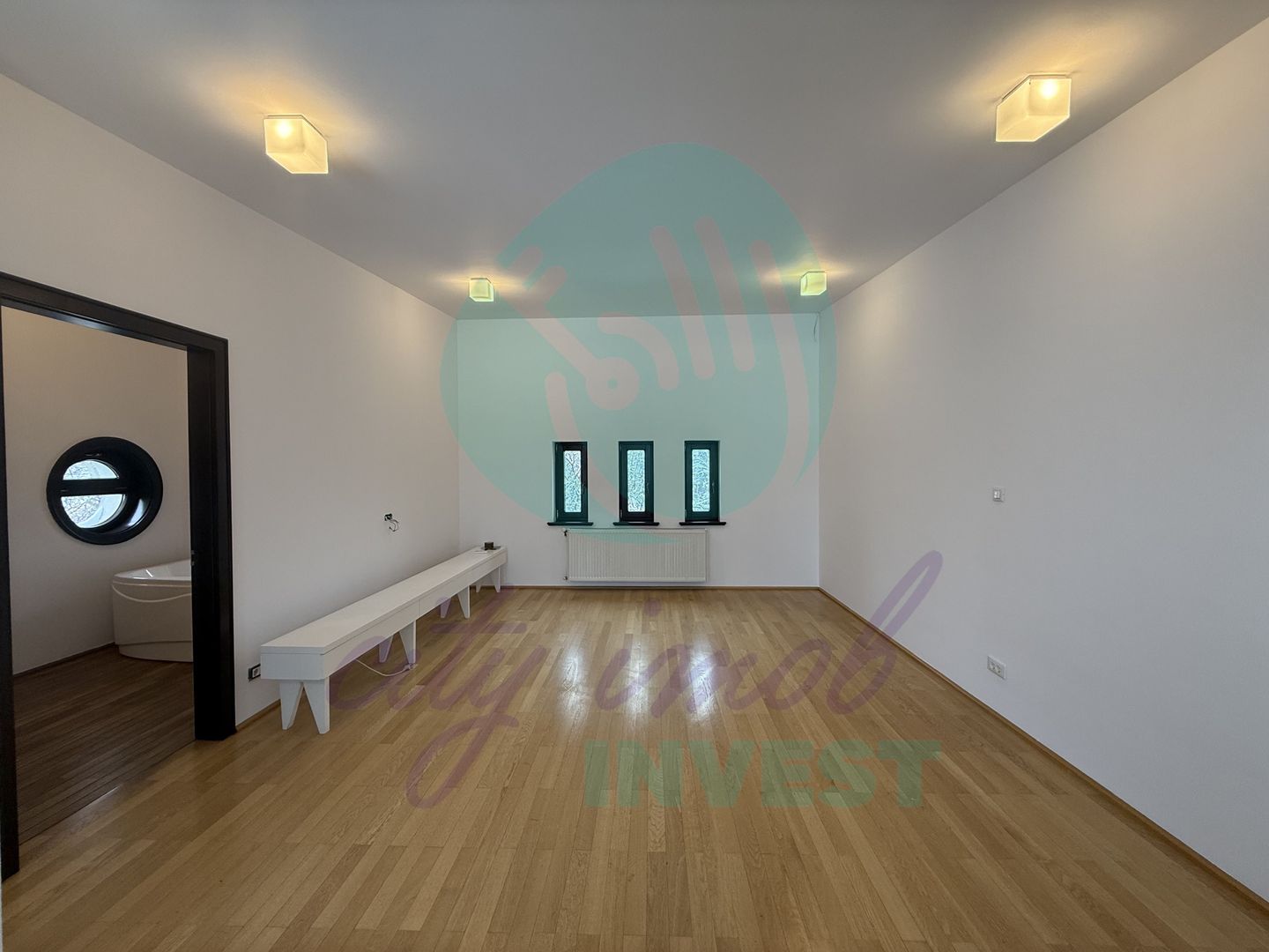 CASA ART-DECO CONSOLIDATA in 2011 cu gradina de 160 mp - Poză 19