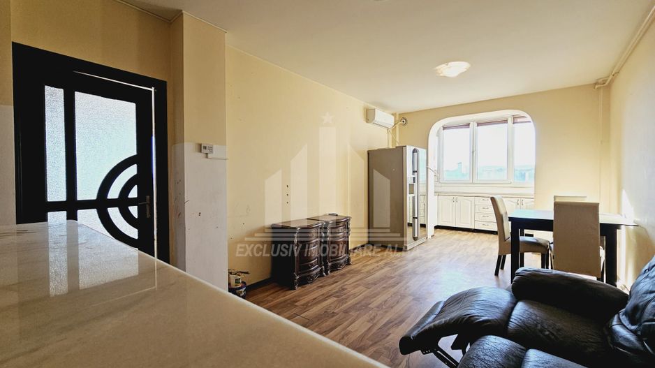 Apartament cu 3 camere de vanzare, Anghel Saligny - Poză 1