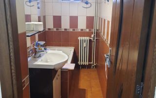 Apartament 3 camere zona Circumvalatiunii etaj 2 - Poză 10