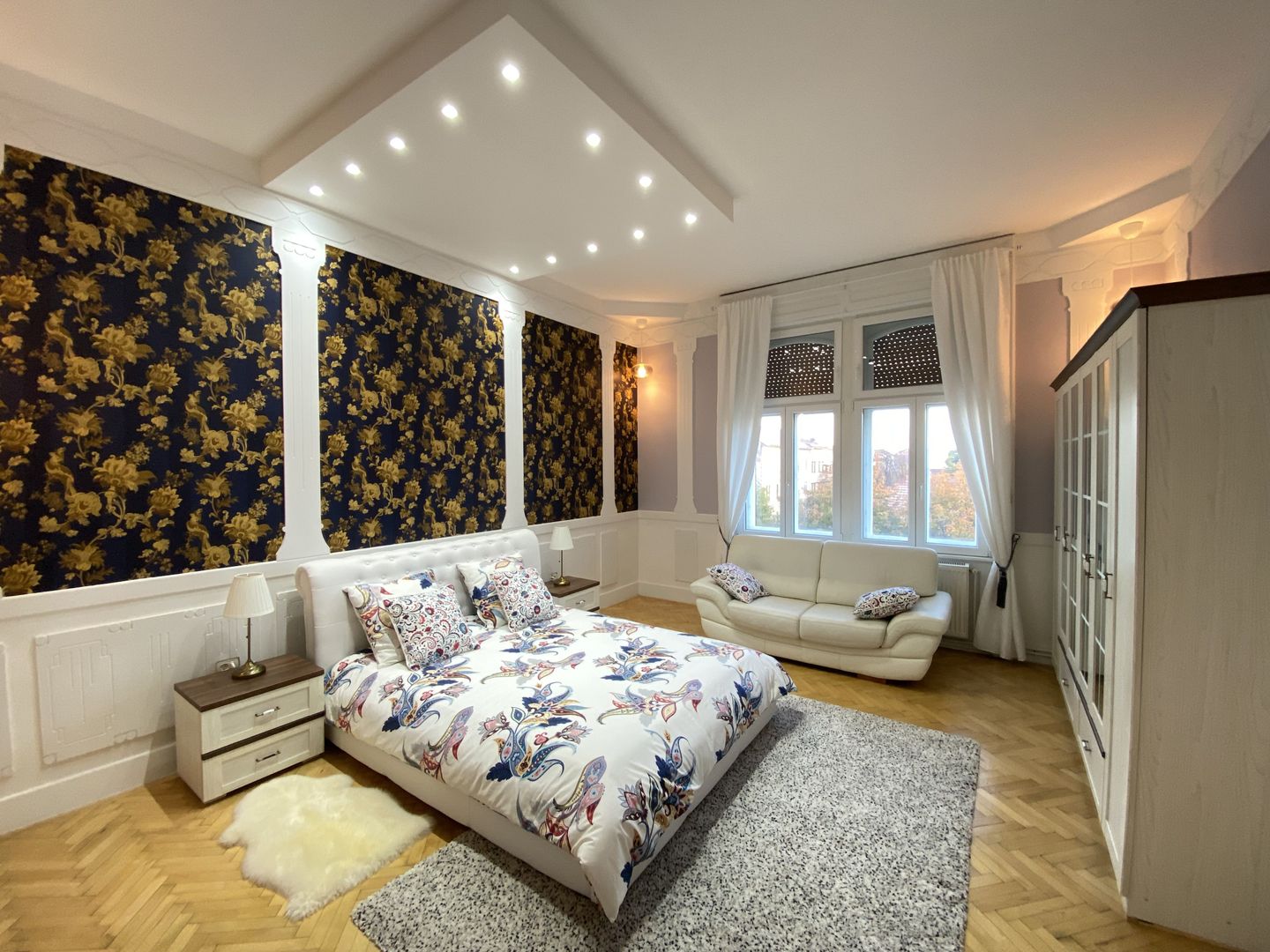 Cladire Istorica, 4 camere, 134 mp, Renovat, Zona Sinaia, Comision 0% - Poză 4