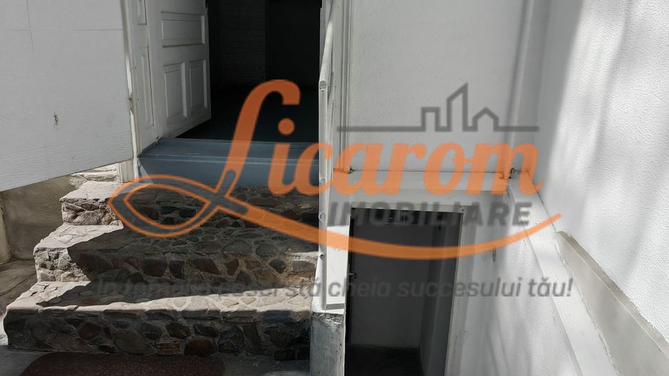 Blumana Proprietate singur in curte,2 corpuri de casa, fara amenajari - Poză 13