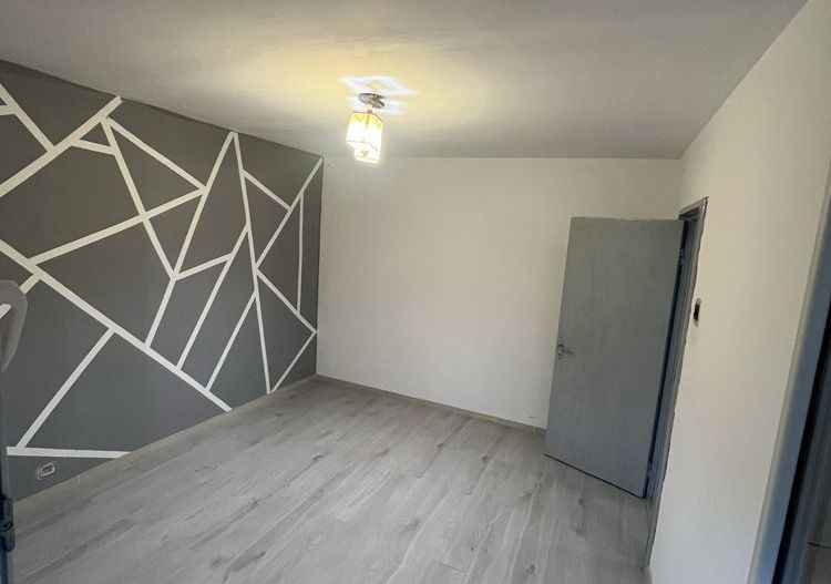 Oferta Apartament 65mp 3 camere Titan T539 - Poză 1