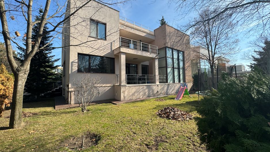 Vilă Individuală Premium | 11 Camere | Zona Pipera - Iancu Nicolae - Poză 1