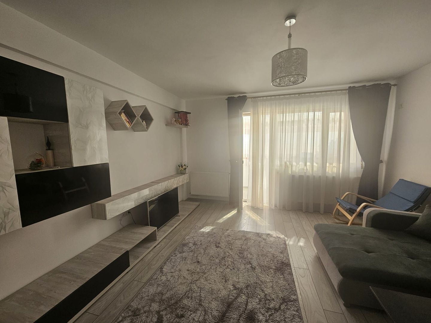 2 camere spațioase, bloc nou, Craiovei – mobilat modern - Poză 3