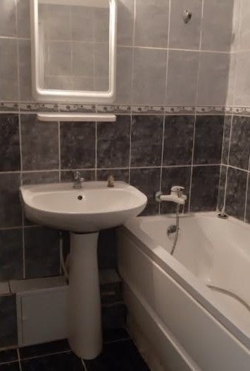 GARSONIERA- VITAN, PET-FRIENDLY, MOBILAT/UTILAT MODERN - Poză 7