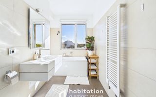 Rafinament și confort în Elisabetin – apartament cu terasă generoasă - Poză 18