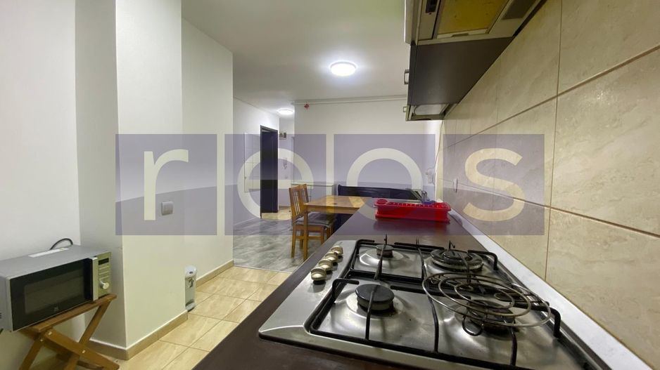 DE VANZARE APARTAMENT 2 CAMERE DECOMANDAT LIFT CENTRALA PROPRIE PARC SEBASTIAN - Poză 2