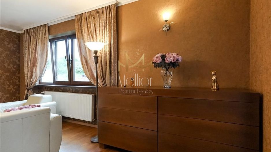 ?** Apartament modern si spatios cu 4 camere panorama Gruia ** - Poză 8