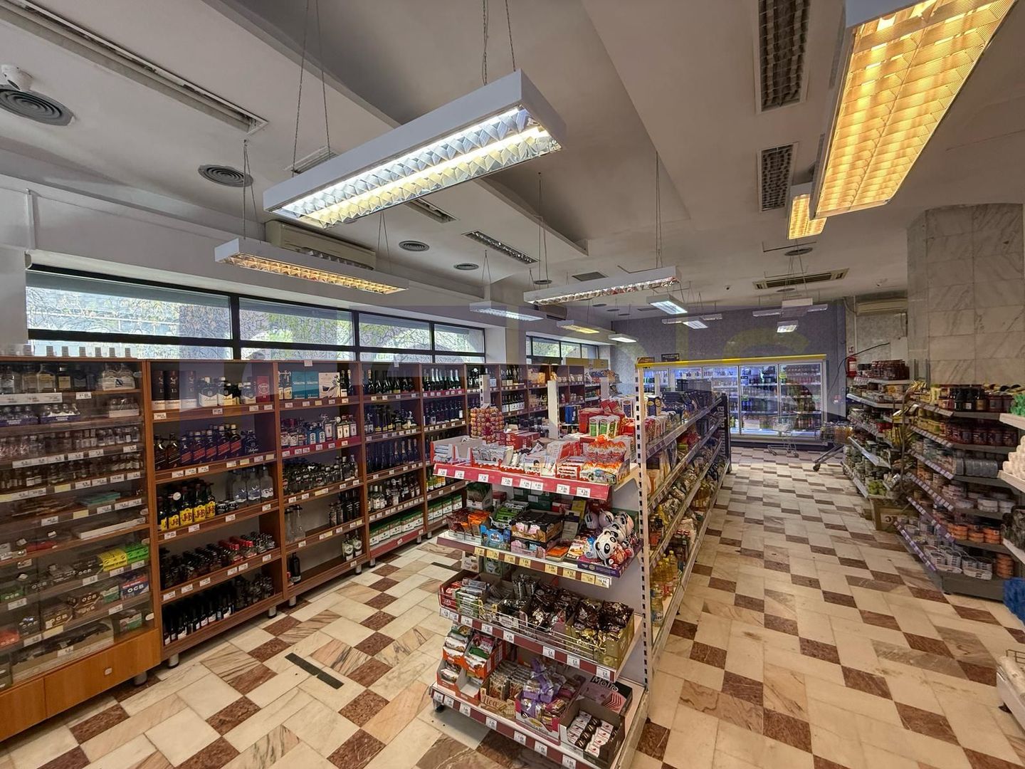 DE INCHIRIAT SPATIU COMERCIAL | PIATA FLOREASCA | 1000MP | - Poză 3