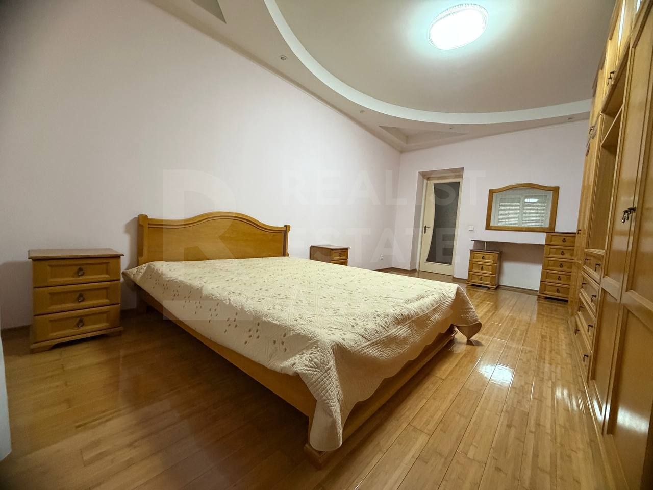 Chirie, apartament, 3 camere, Strada Nicolae Costin, Buiucani - Poză 5