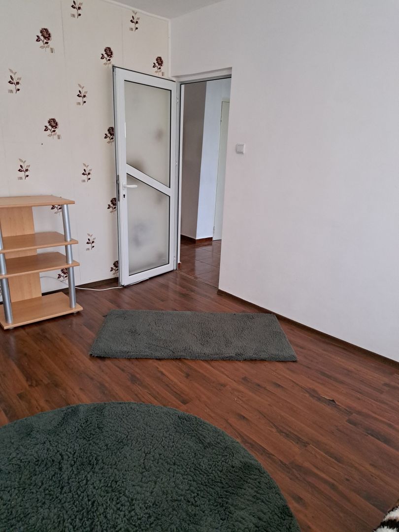 Apartament 2 cam dec, Sid Vest,2 balcoane,mobilat si utilat - Poză 7