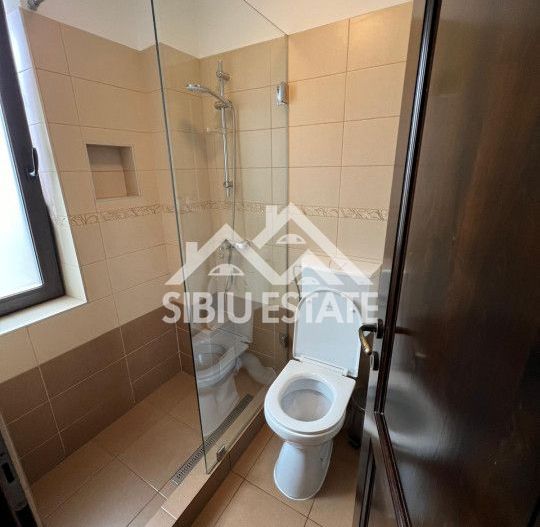 Casa tip duplex cu carport auto mobilata utilata cartier Arhitectilor - Poză 7