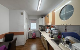 4 camere/Etaj 1/Zona Dâmboviței - Poză 8