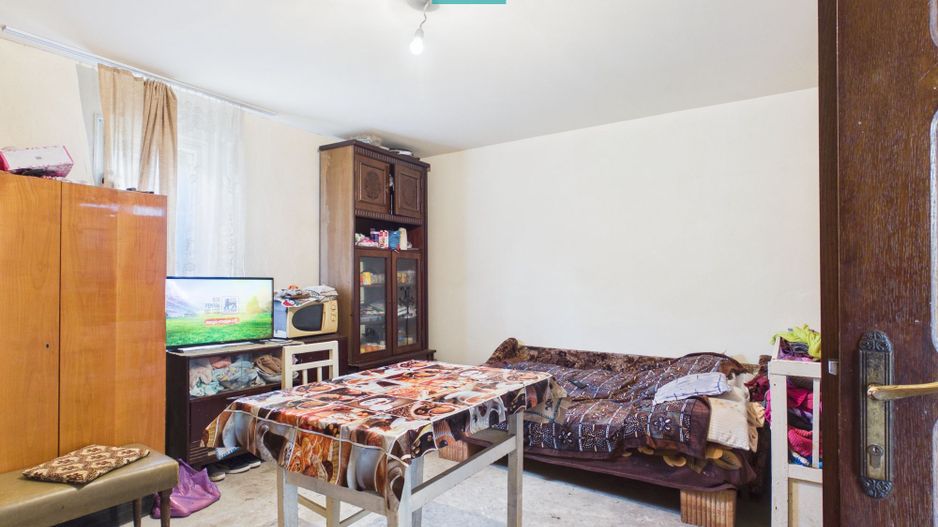 2 case cu teren de 2253 mp în Archiș - Poză 5