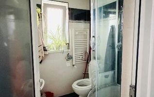 Două Case de Vânzare | Calea Bogdăneștilor |Tramvai în Fața Imobilului - Poză 5