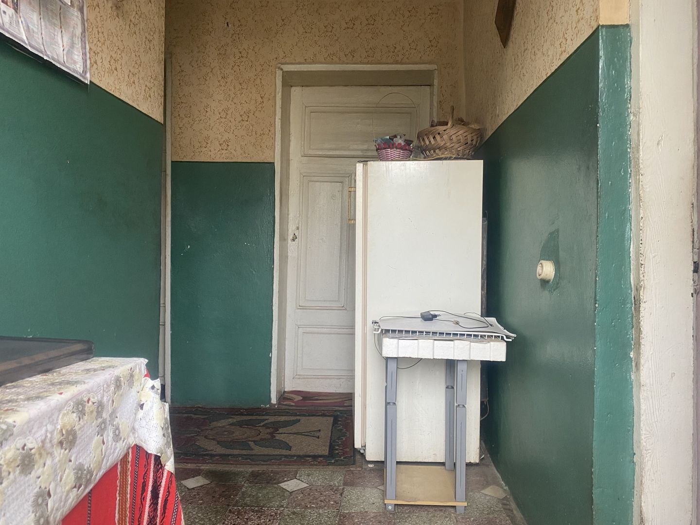 Vanzare casa cu 6 camere in Targoviste - vizavi de Colegiul Carabella - Poză 13