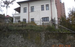 Proprietate comercială centrală, cu vizibilitate excelentă, în Iași - Poză 3