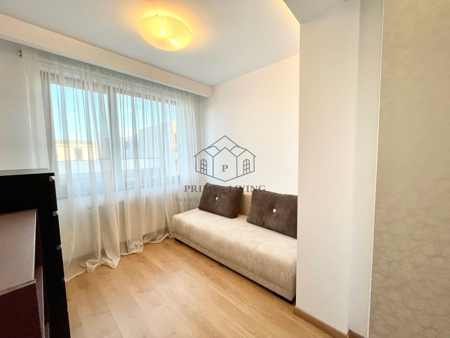 APARTAMENT CU 3 CAMERE LA VANZARE IN ZONA AVIATIEI - Poză 11
