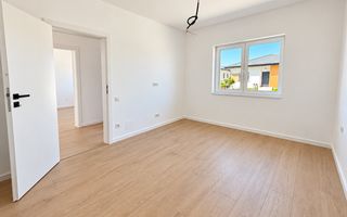 VILĂ INDIVIDUALĂ PE PARTER – 4 CAMERE, POMPĂ DE CĂLDURĂ, CURTE 160 MP - Poză 5