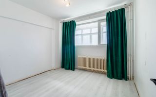 Spațiu generos, potențial imens – apartament 3 camere - Poză 3