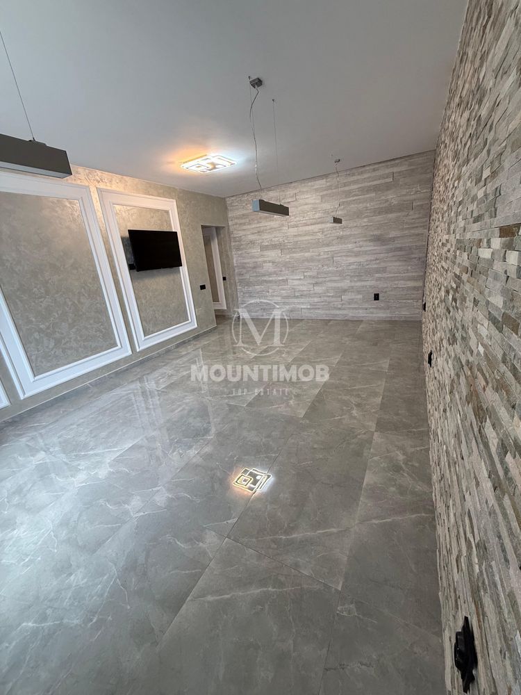 Apartament  modern cu 2 camere , cu dublă utilizare|Tractorul - Poză 1