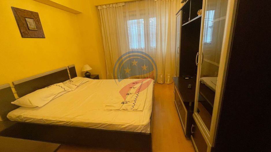 Apartament cu 3 camere zona Ultracentrala, vis-a-vis de Universitate - Poză 8