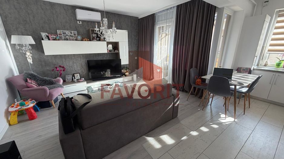 Mobilat si utilat. Pozitie excelenta. Loc de parcare - Poză 2