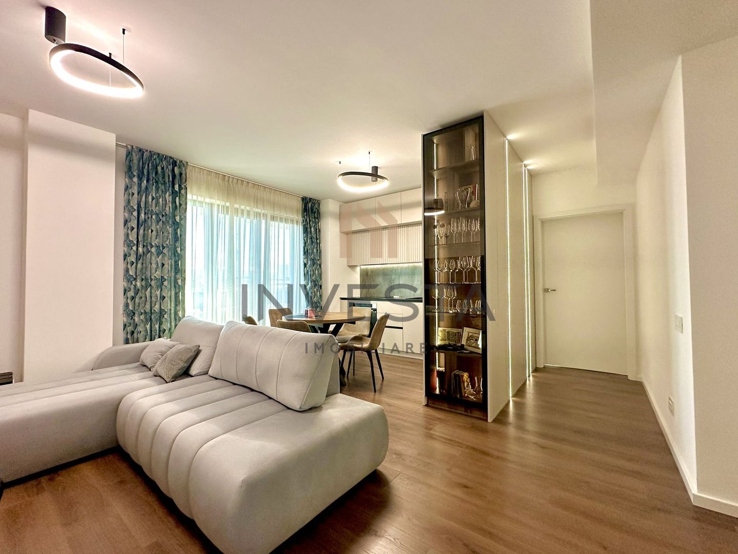 Asamblu Liberty! Apartament 4 camere cu finisaje de top! 96mp total! - Poză 1