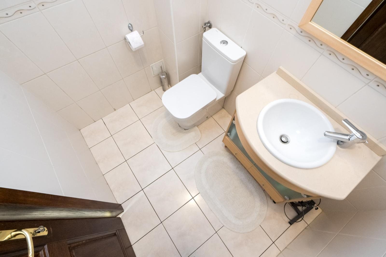 ARMENEASCA, APARTAMENT ELEGANT, SINGUR PE NIVEL, 185 MP! - Poză 2