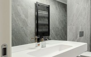 Apartament 2 camere | Yacht Kid | Etaj 6 | Vedere panoramică către Lac - Poză 5