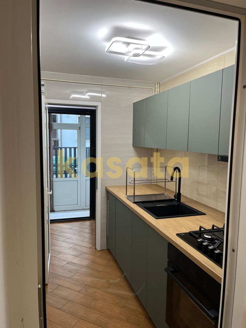 Apartament spațios 3 camere de închiriat – confort și luminozitate - Poză 12