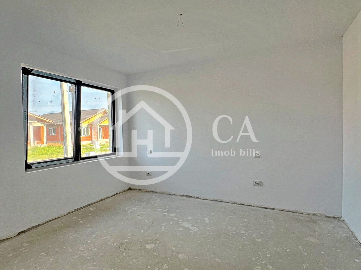 Casa de vânzare cu 4 camere in Santandrei, Bihor - Poză 2