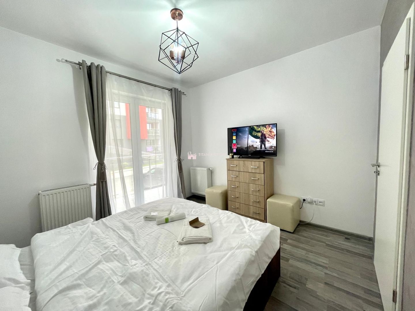 Studio modern, parcare+boxa, Maurer Coresi, pretabil regim hotelier - Poză 3