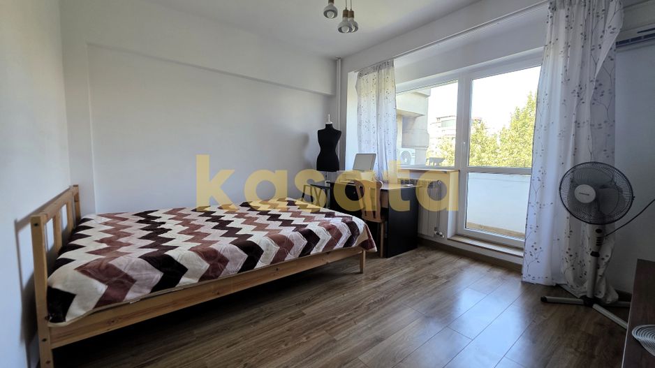 Apartament 3 camere, 81 mp, renovat 2019 – spațios, luminos - Poză 3