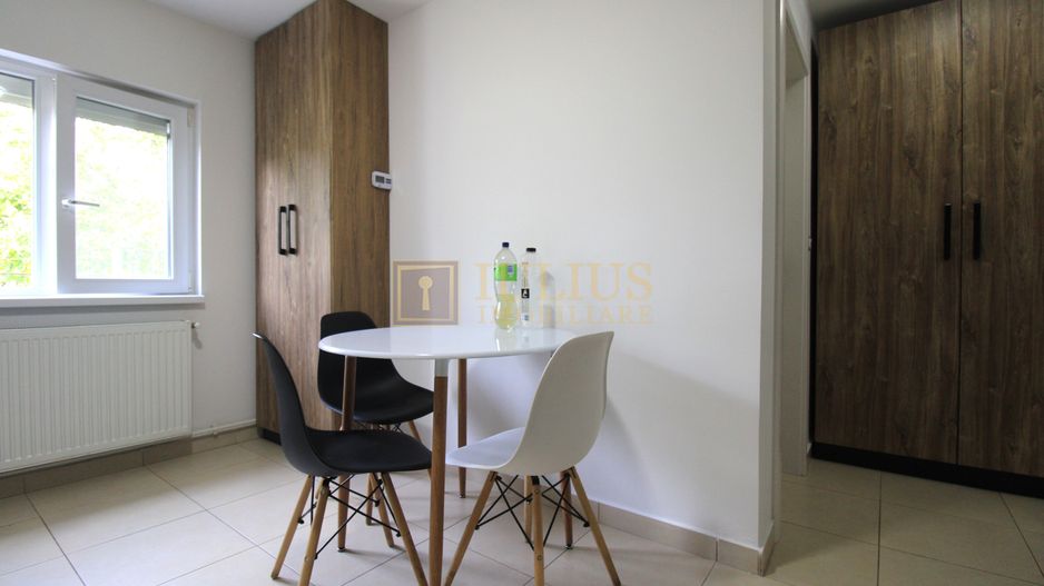 Giroc, plan parter, mobilat si utilat complet ! Loc parcare privat. - Poză 5