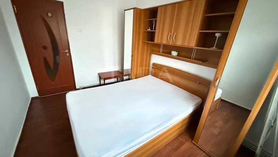 Apartament gata de mutare, mobilat complet, zonă accesibilă. - Poză 4