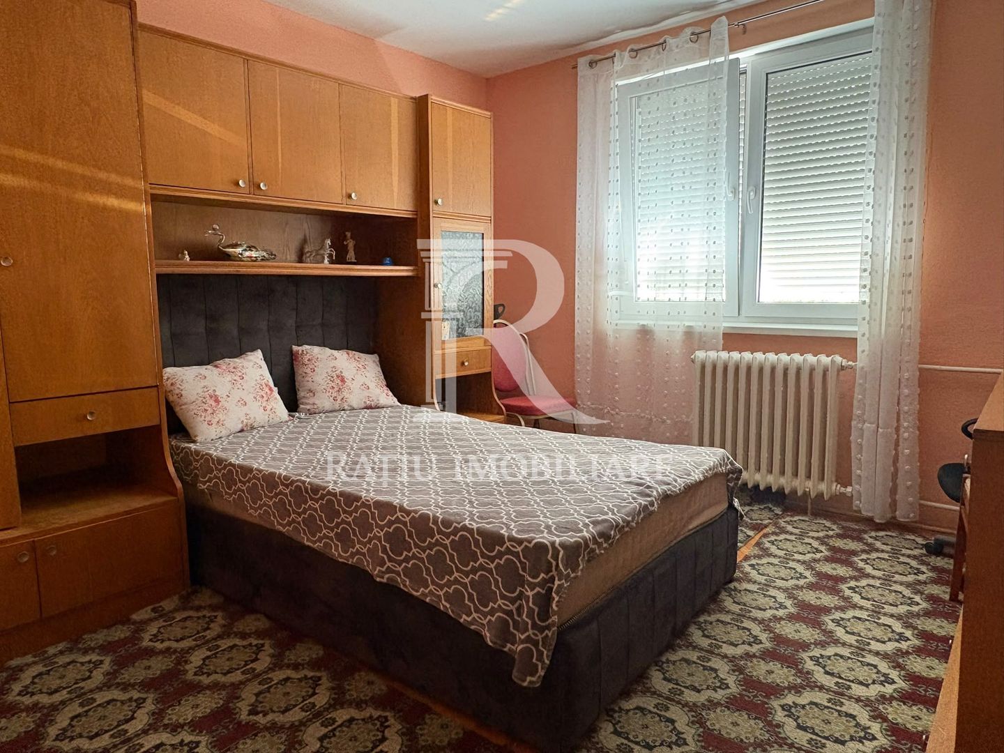 Apartament cu 3 camere | Etaj 1 | Bulevardul Dacia | Oradea - Poză 1
