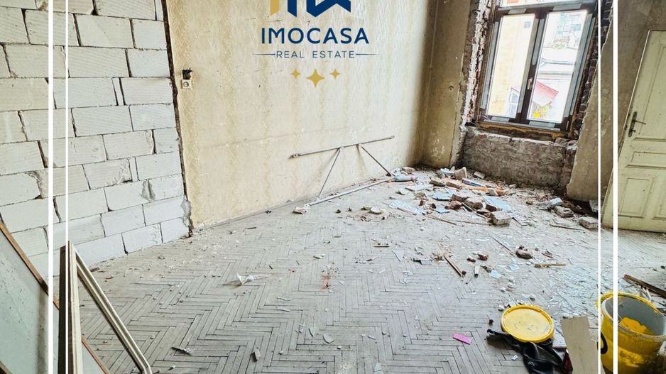 De vânzare Apartament 3 camere de renovat B-dul Decebal Arad - Poză 10