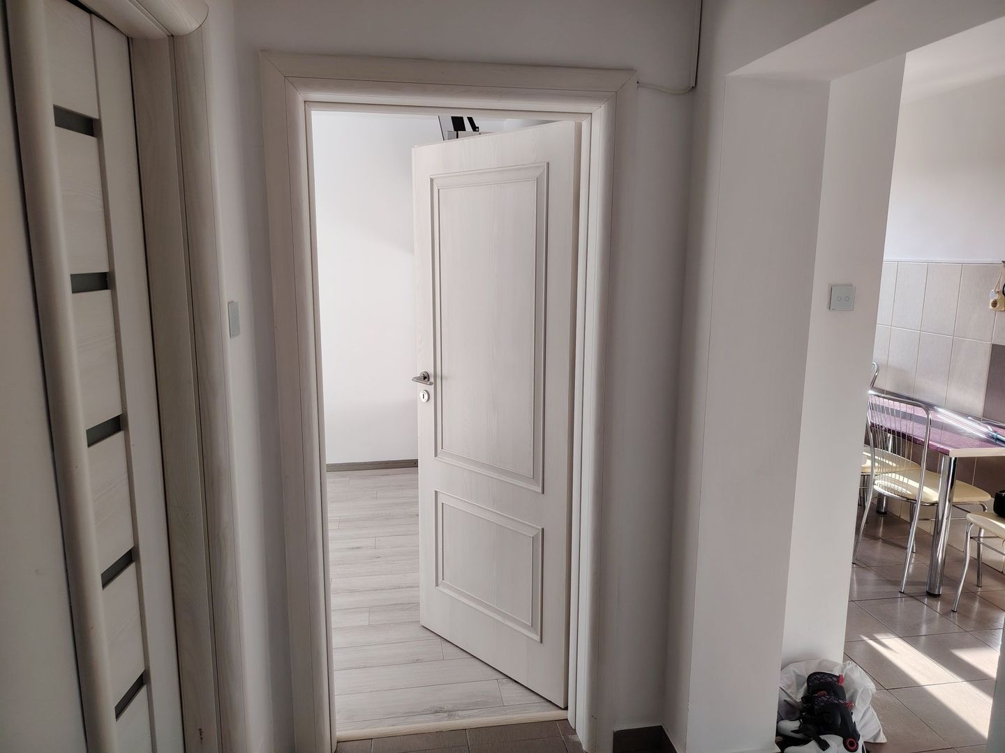 Apartament 3 camere I Renovat I 2 băi I Titan I Scoala Mexic - Poză 5