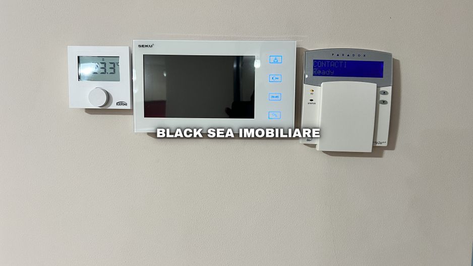 Vila de 7 Camere D+P+1+POD - Curte si garaj, EFORIE NORD Ocazie unica - Poză 24