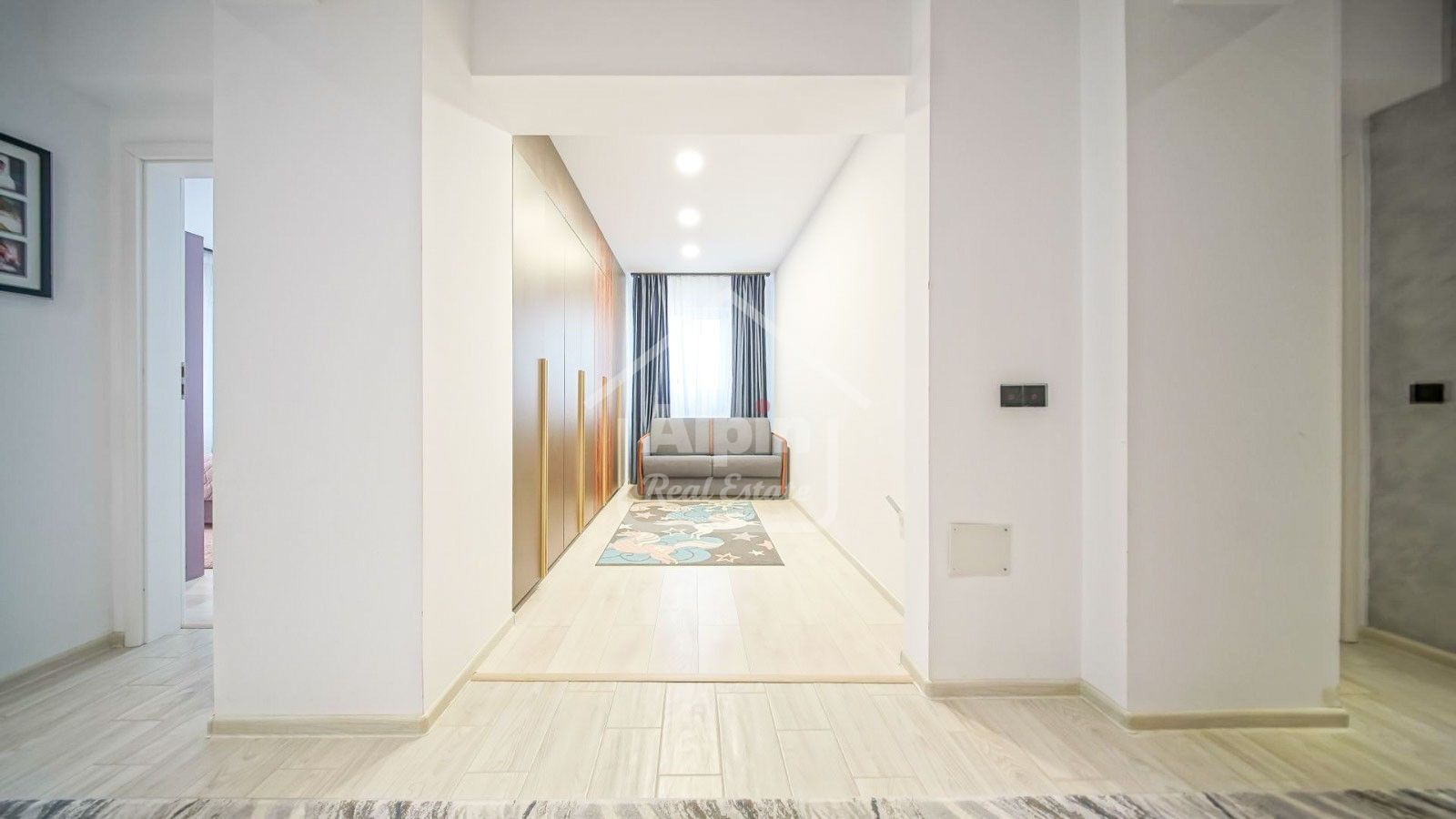 Apartament Exclusivist 4 Camere | Fnisaje Hi-End I Tractorul I Coresi - Poză 9