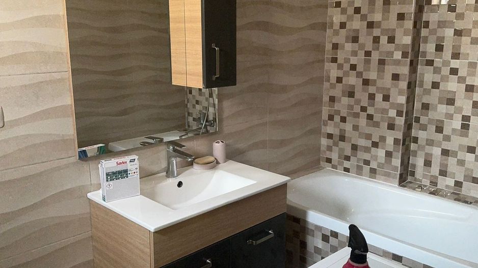 AP. 3 CAMERE - DOBROESTI, CENTRALA PROPRIE, BLOC NOU, LOC DE PARCARE - Poză 7