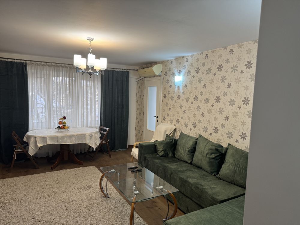 Apartament 3 camere de inchiriat - Poză 1